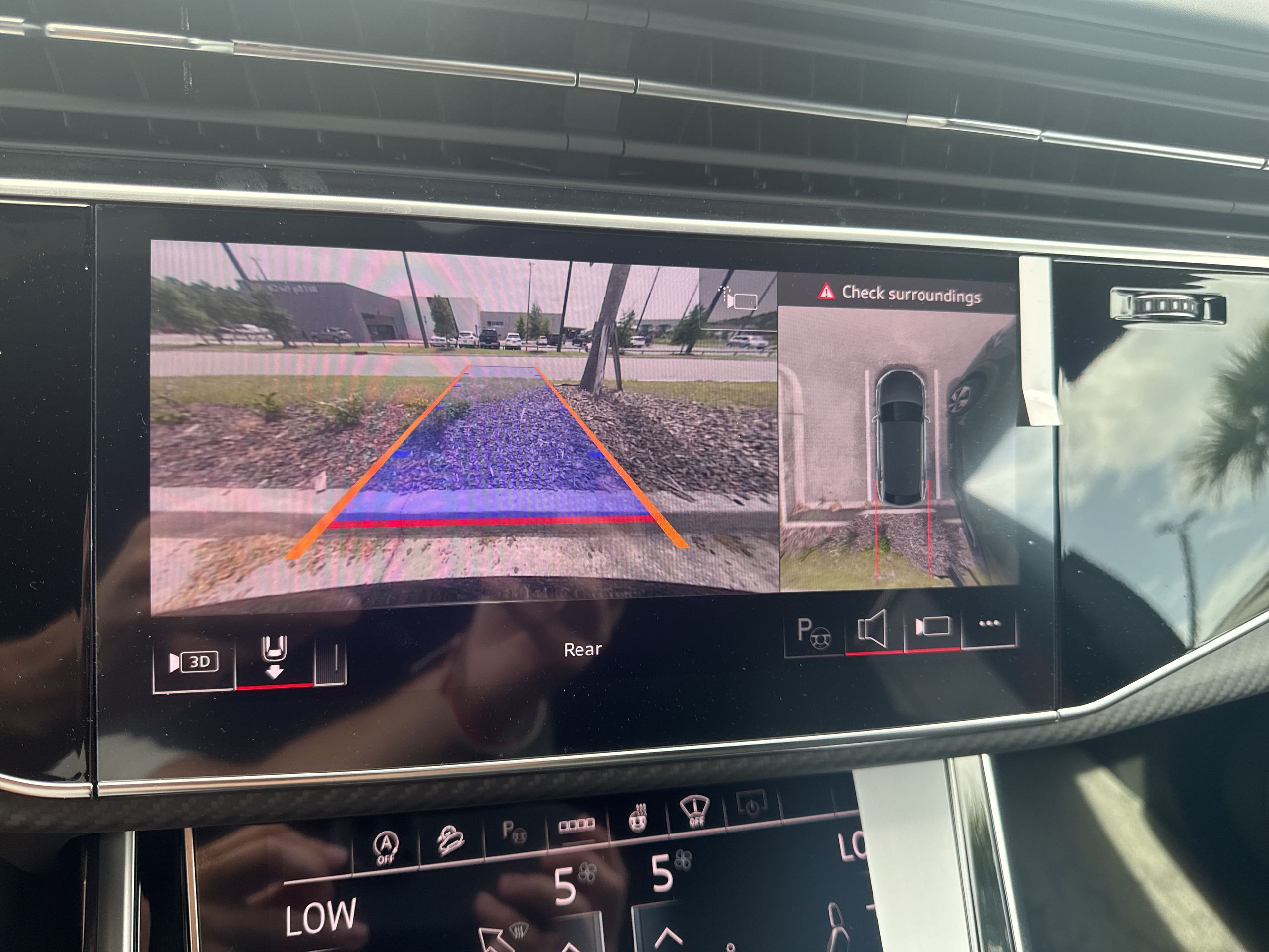 2026 Audi Q8 Prestige - Photo 32