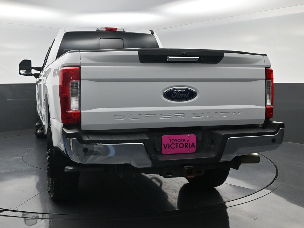 2019 Ford F-250SD XLT White at Emmons Autoplex