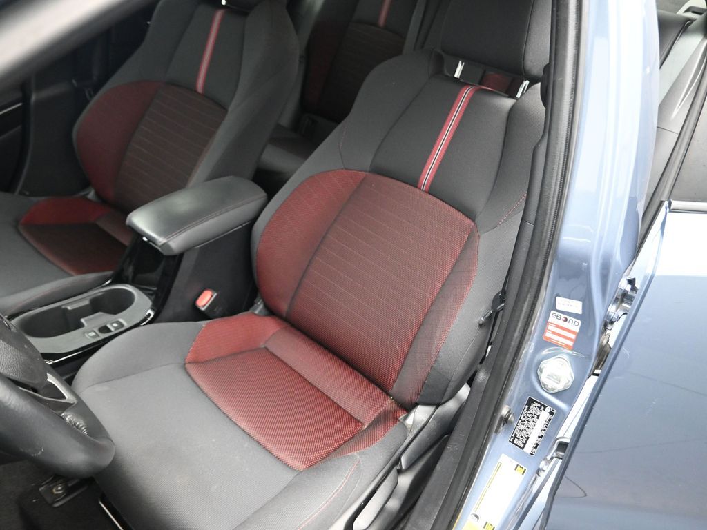 2023 Toyota Corolla SE - 9