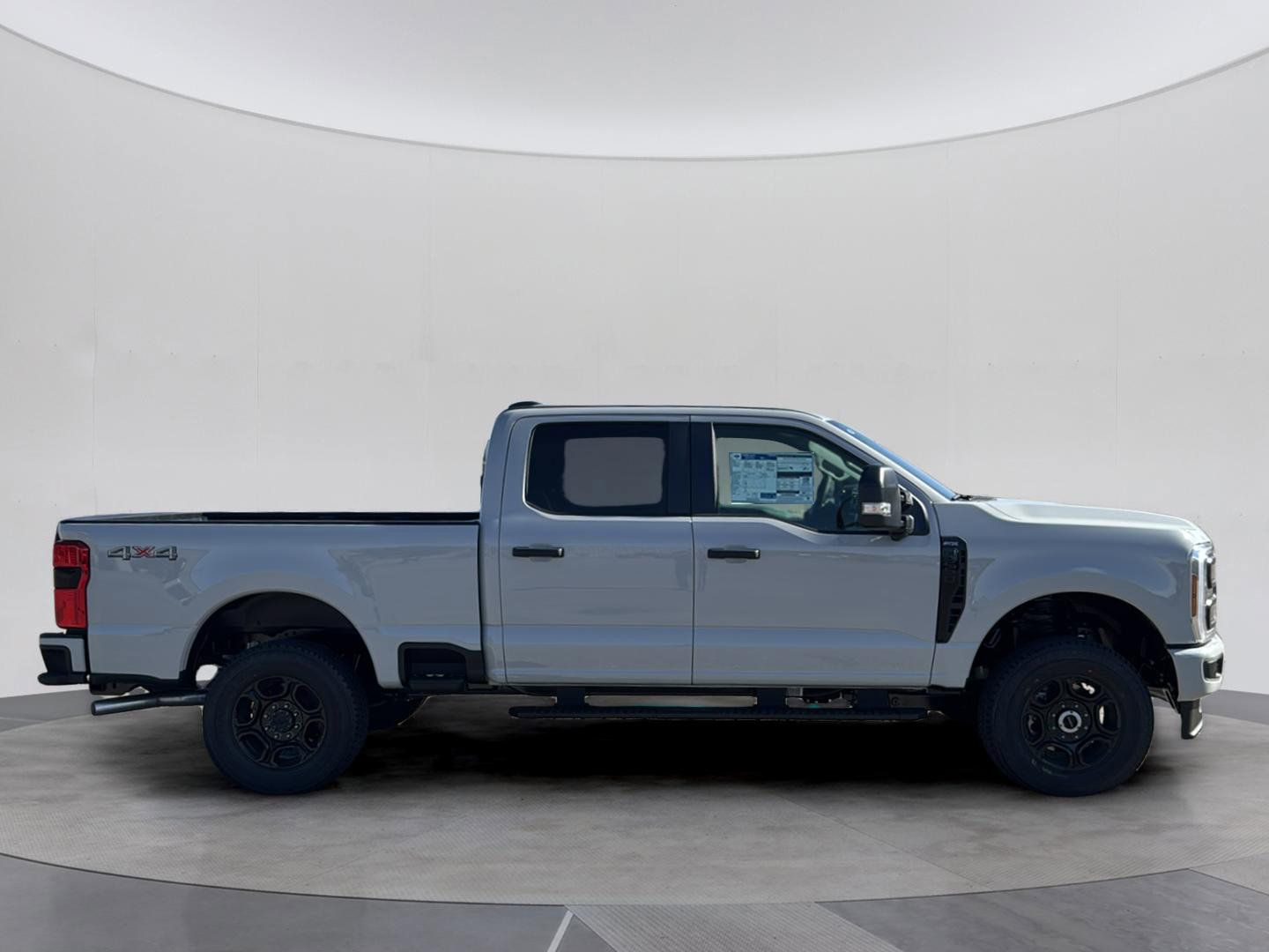 2026 Ford F-250 Super Duty XL - Photo 8