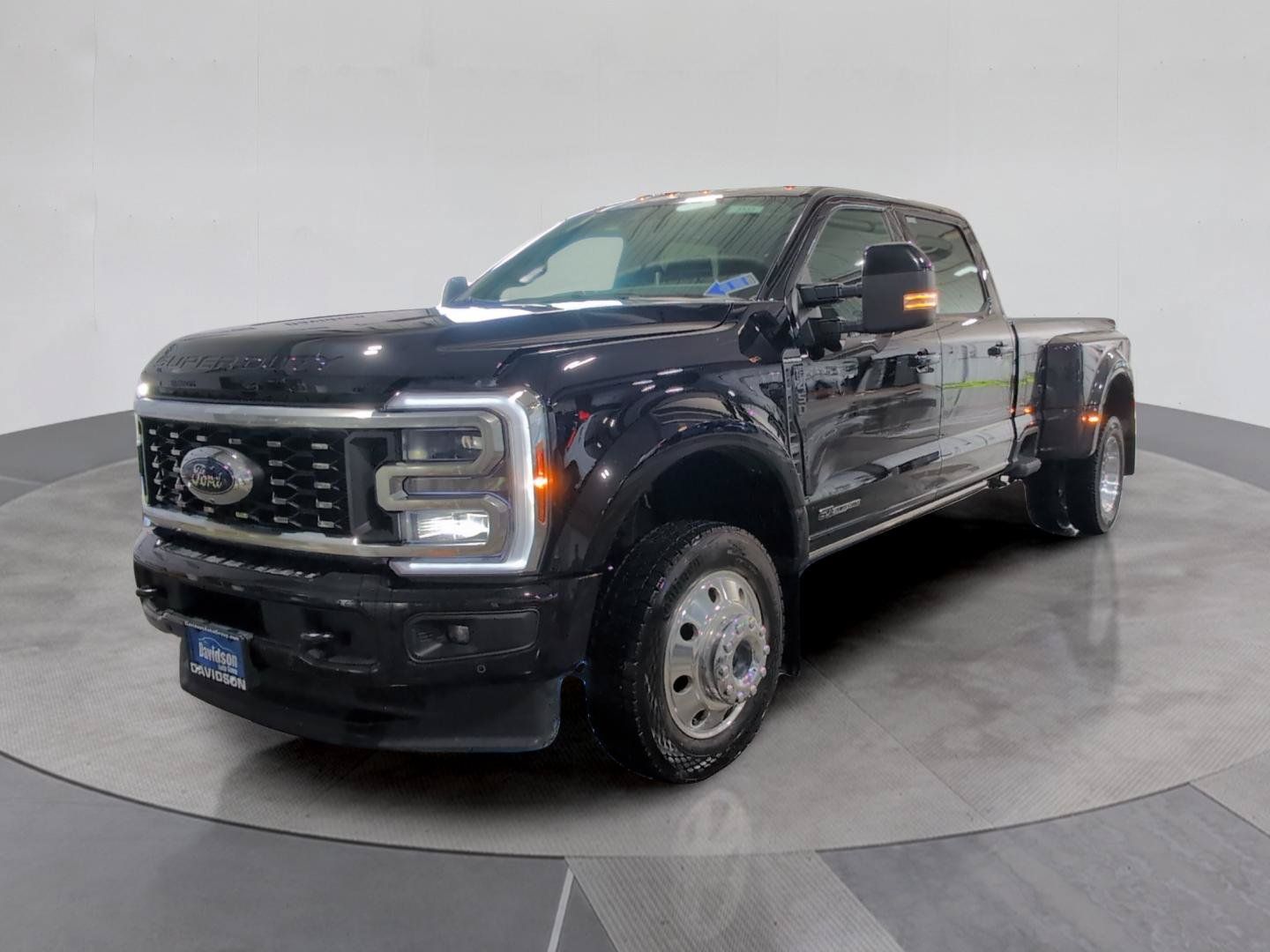 2026 Ford F-450SD Platinum