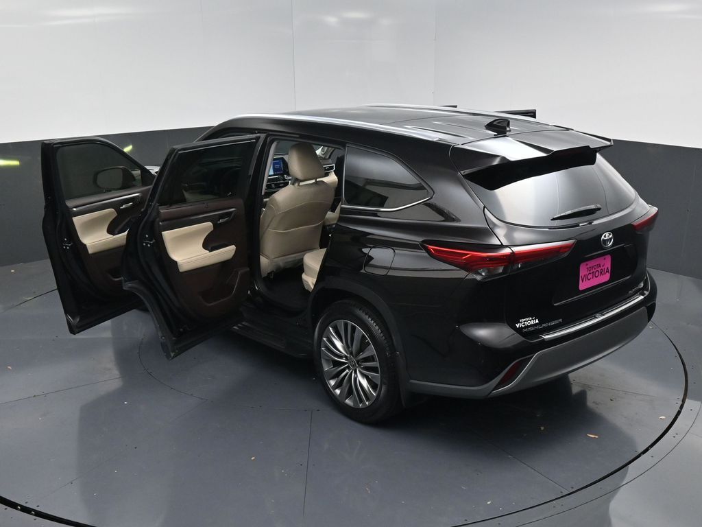 2021 Toyota Highlander Platinum Brown at Toyota of Victoria