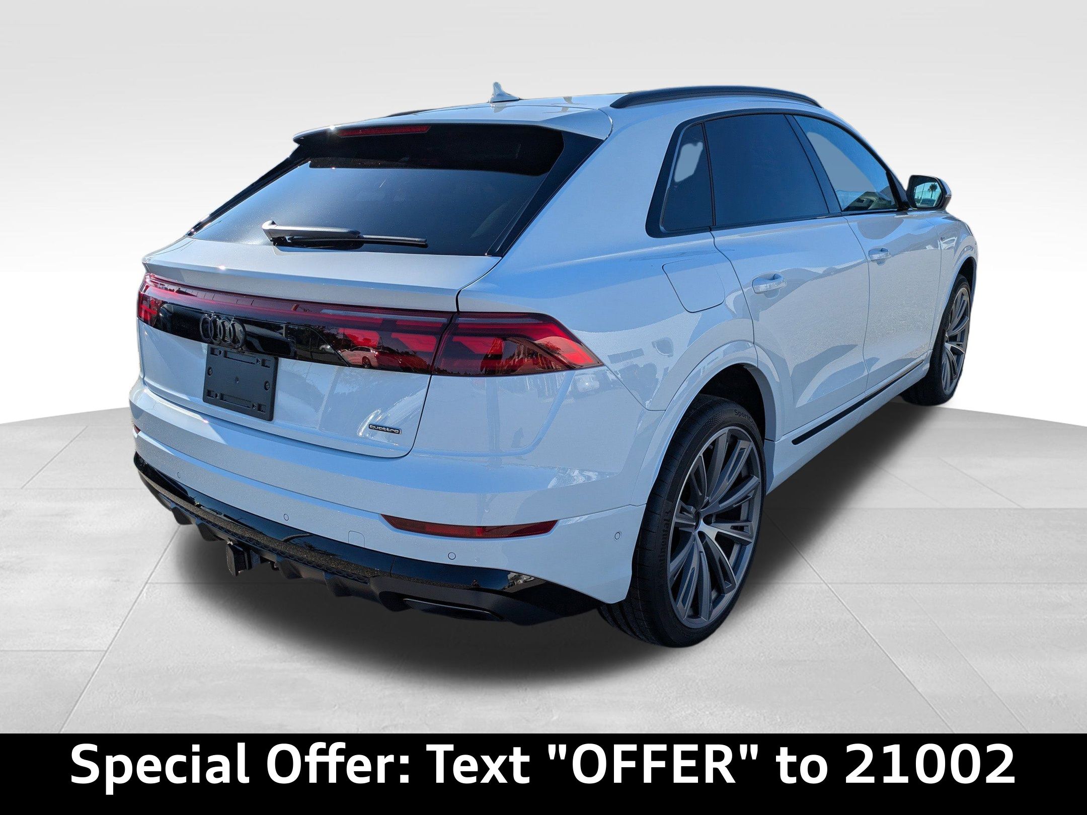 2026 Audi Q8 Prestige 55 photo 3