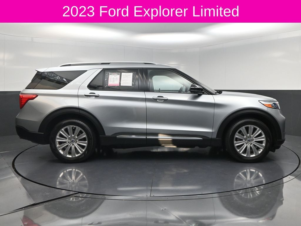2023 Ford Explorer Limited Silver at North Houston Mitsubishi