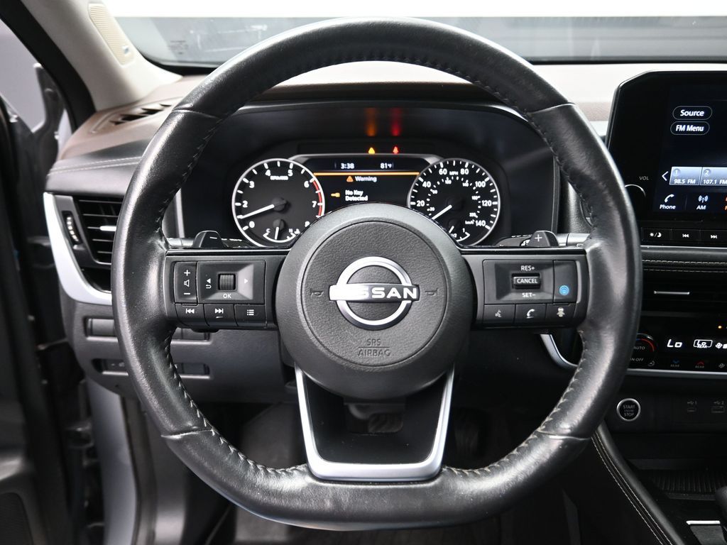 2023 Nissan Rogue SL - 5