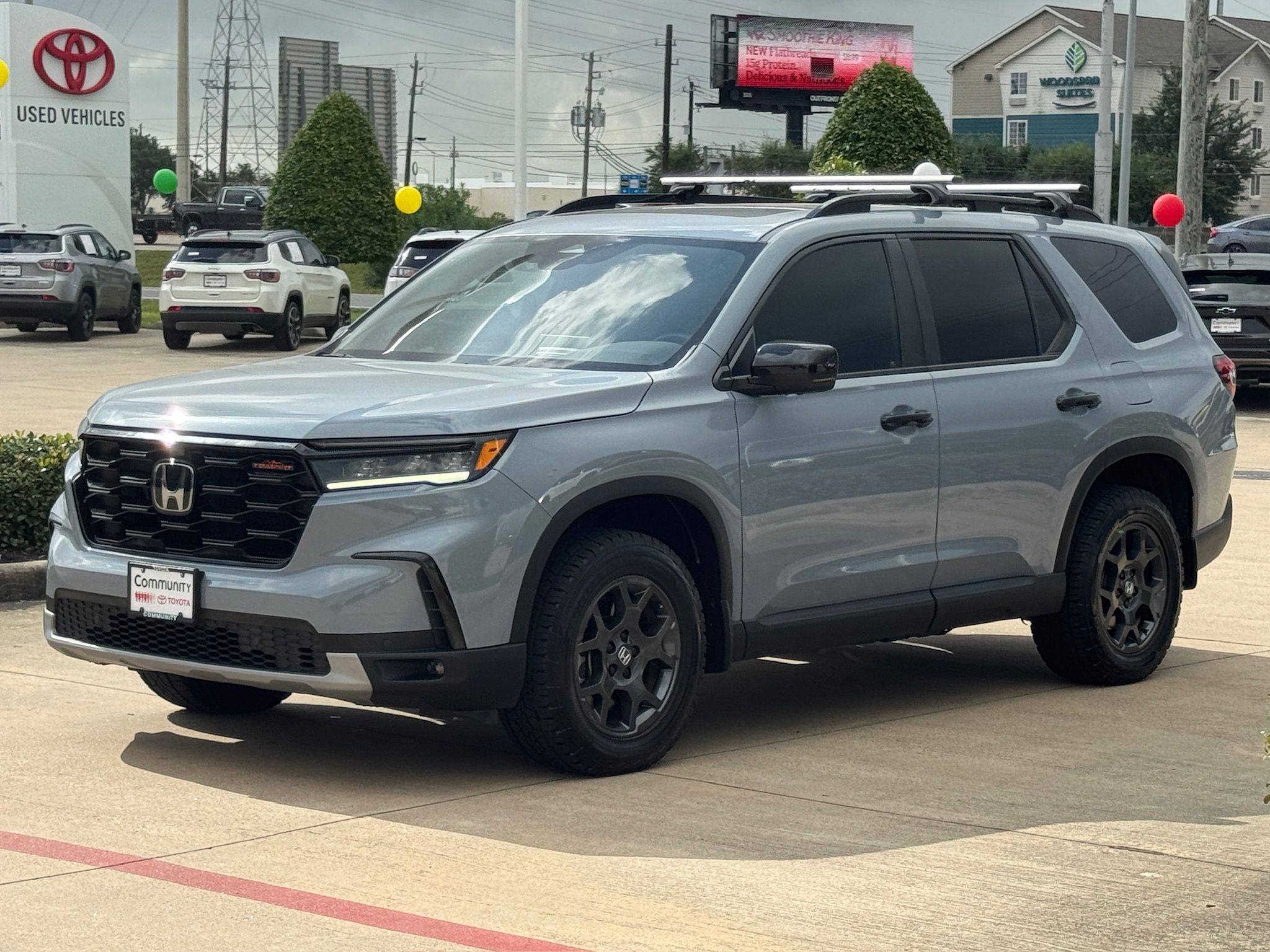 2025 Honda Pilot TrailSport  at Community Honda