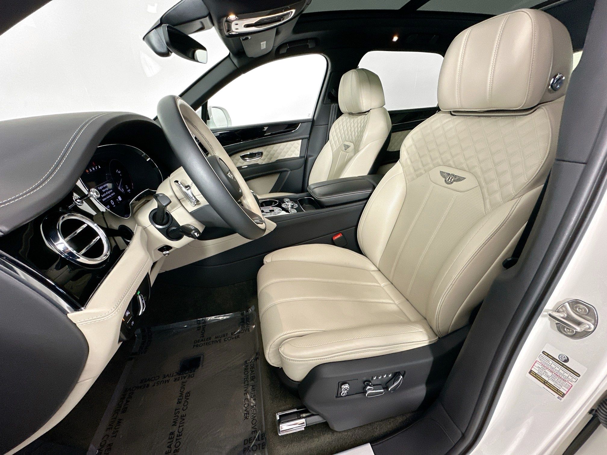 used 2022 Bentley Bentayga car, priced at $148,998
