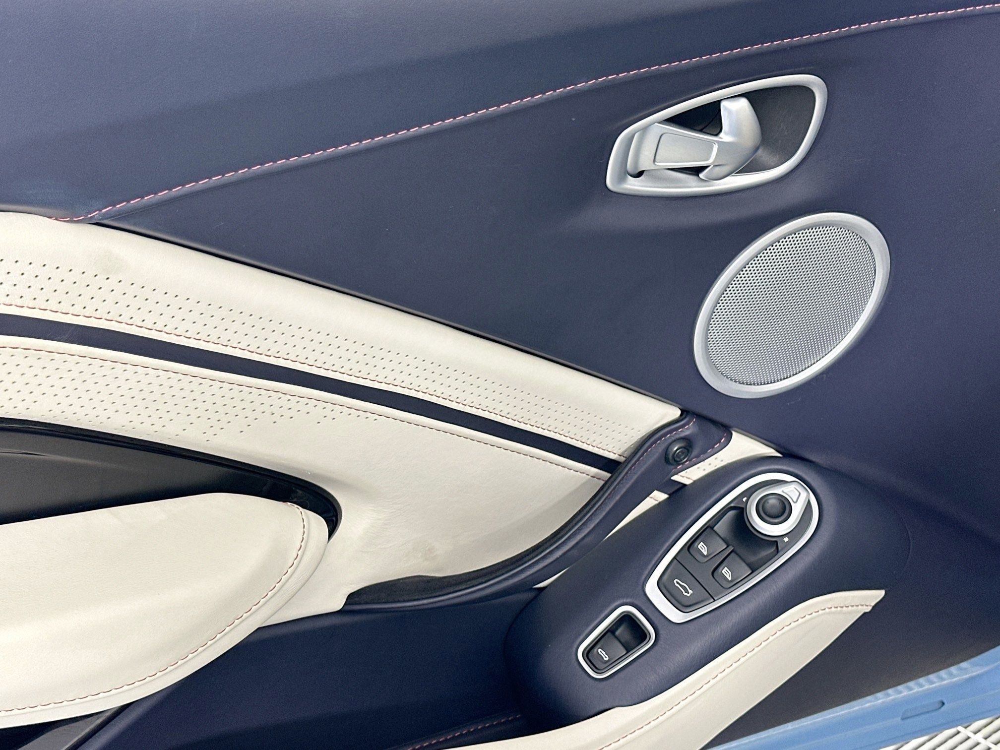 used 2023 Aston Martin Vantage car, priced at $159,998