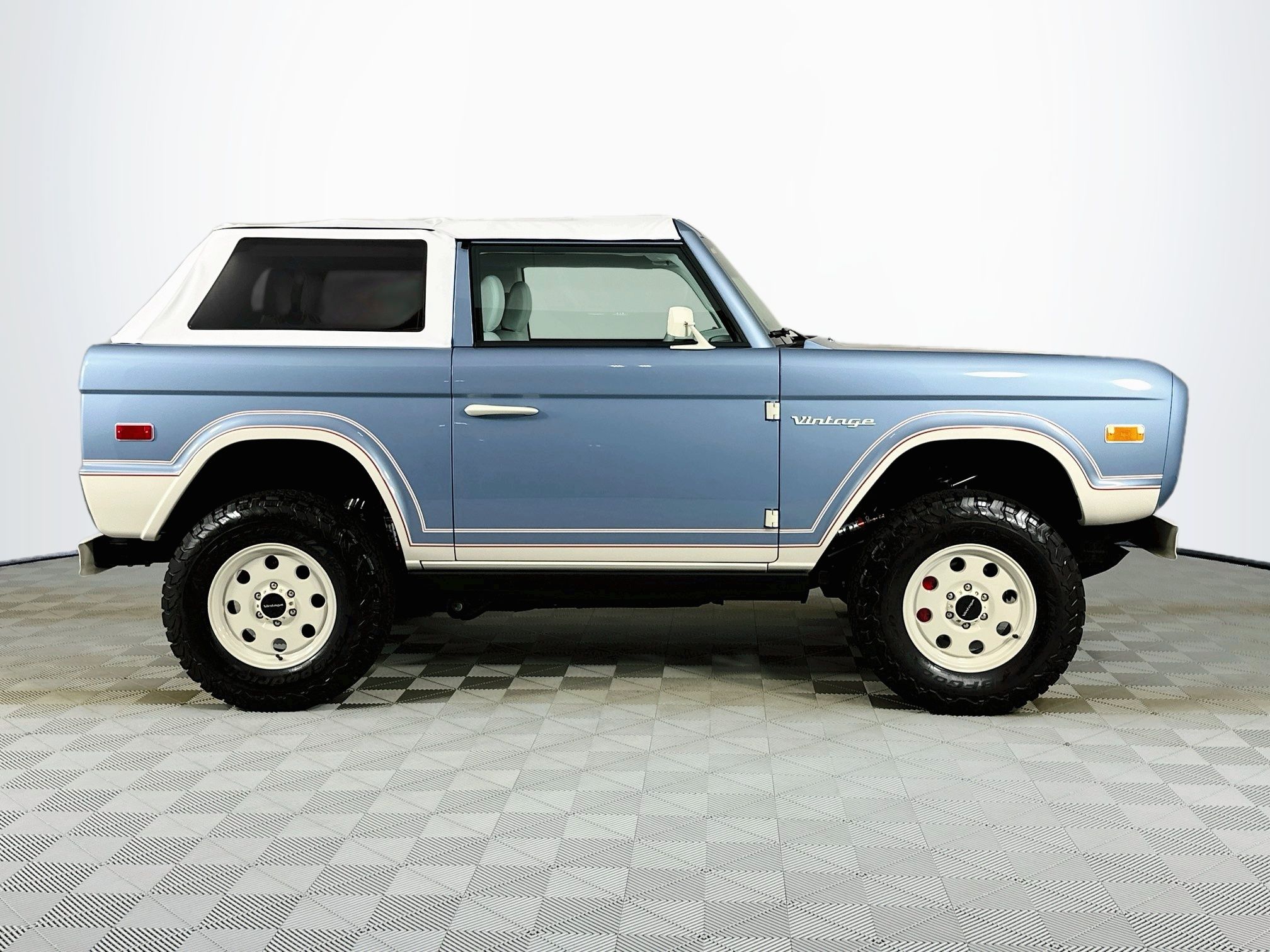 used 2025 Ford Bronco car, priced at $329,345