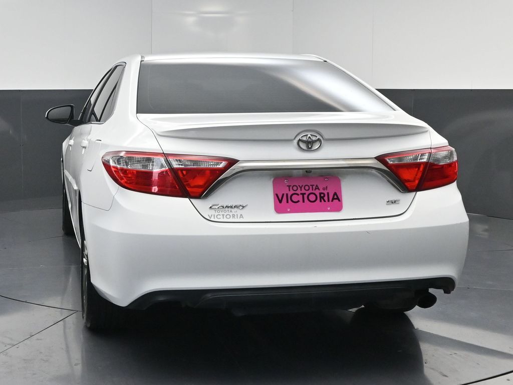 2017 Toyota Camry SE Silver at Emmons Autoplex