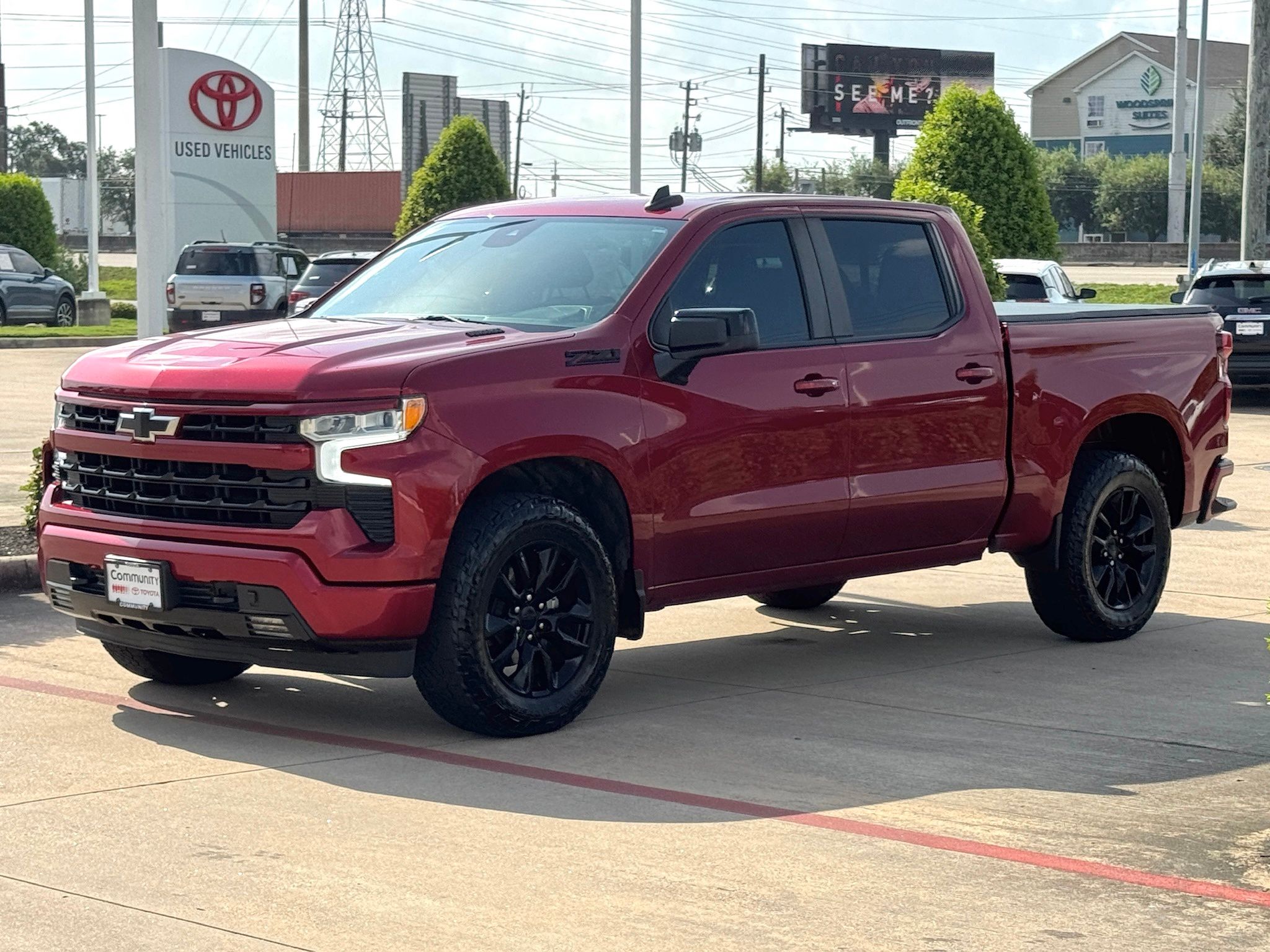 2023 Chevrolet Silverado 1500 RST - 11