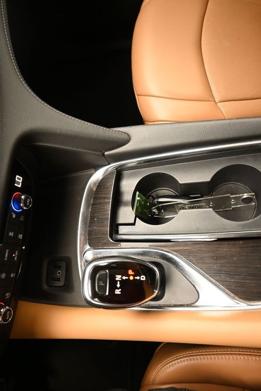 2018 Buick Enclave Premium Group - 10