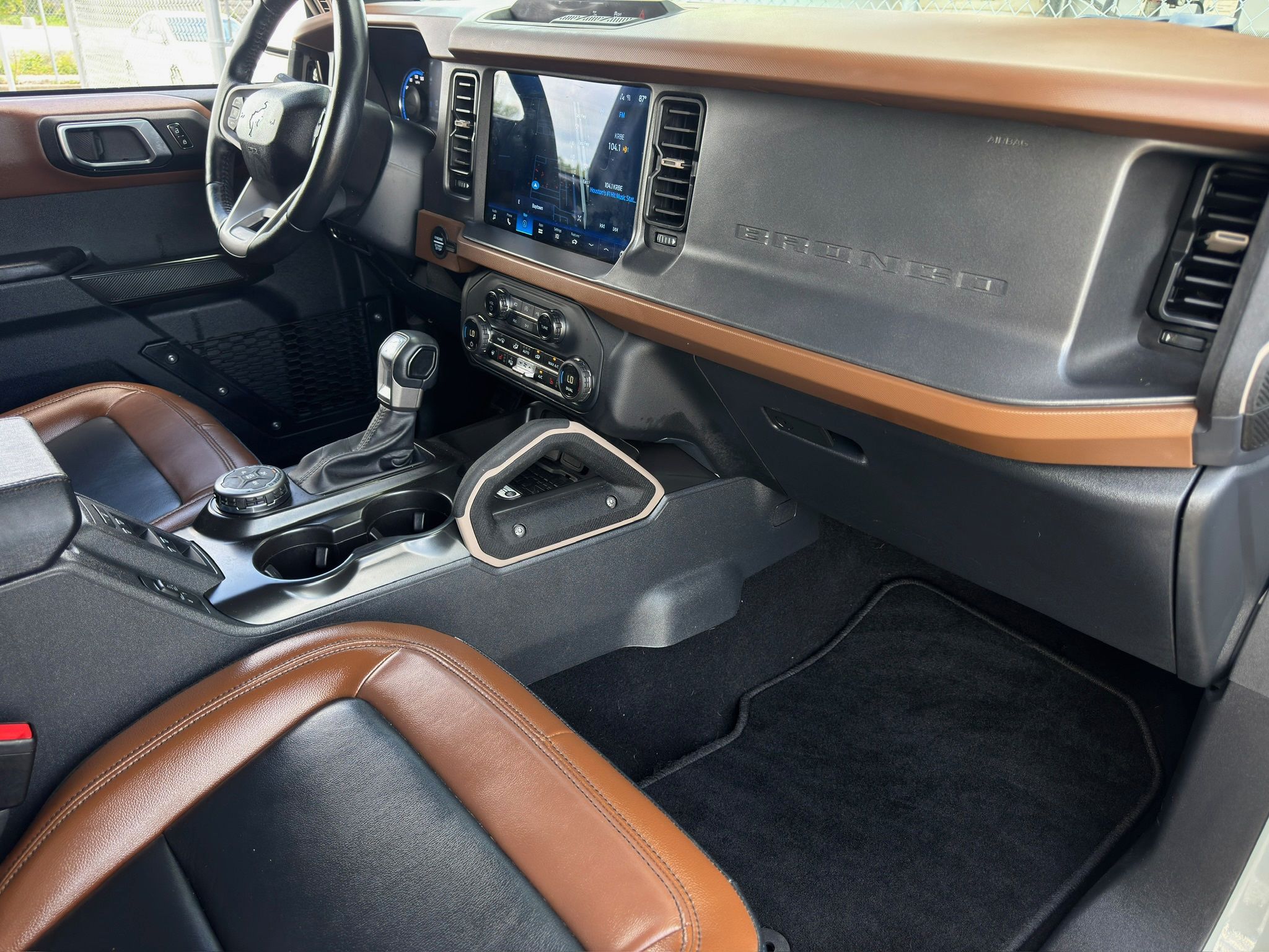 2024 Ford Bronco Outer Banks Green at Legacy Ford