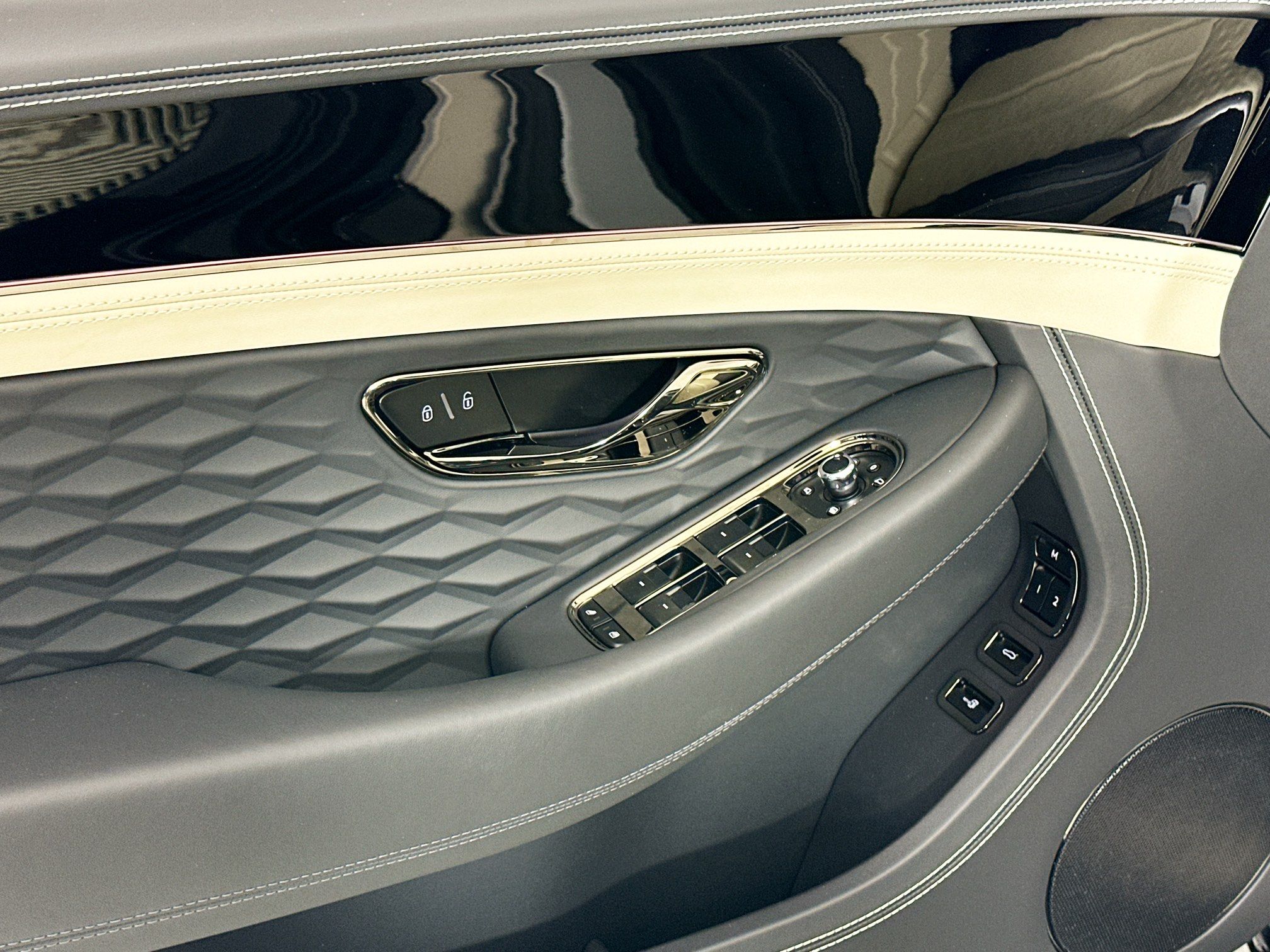 new 2026 Bentley Continental GTC car