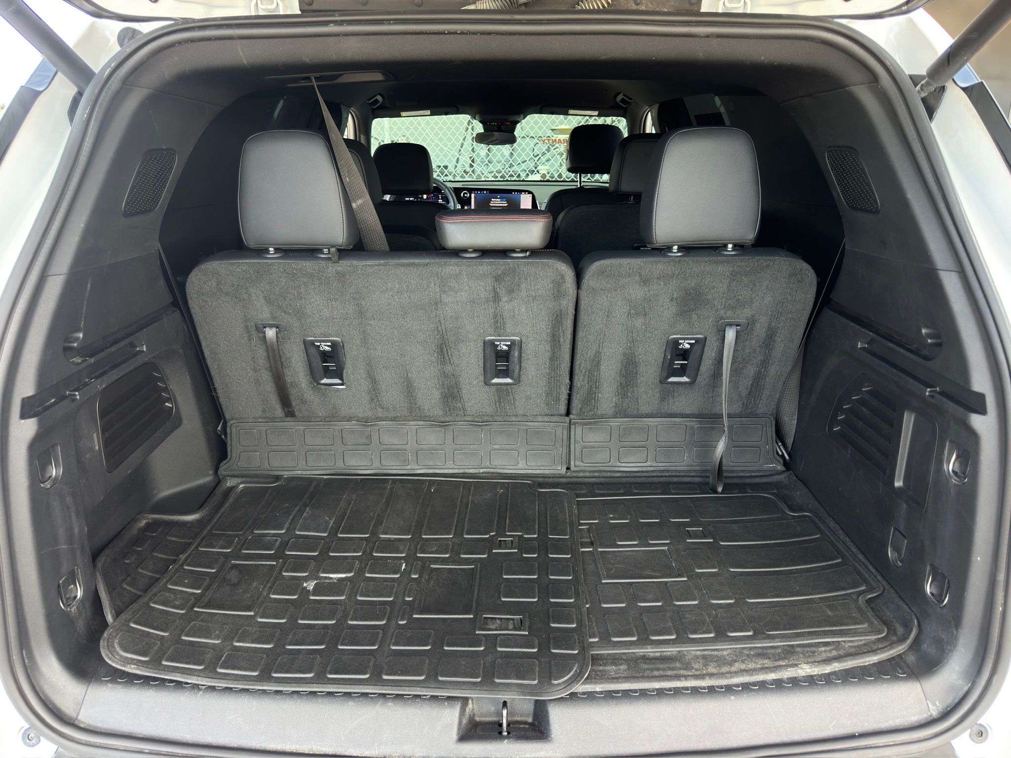 2024 Chevrolet Traverse Z71 White at Classic Elite Chevrolet Sugar Land