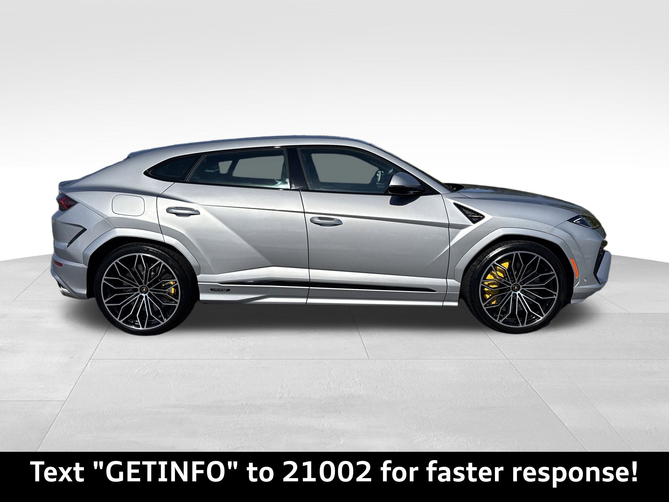 Lamborghini 2025 Urus SE