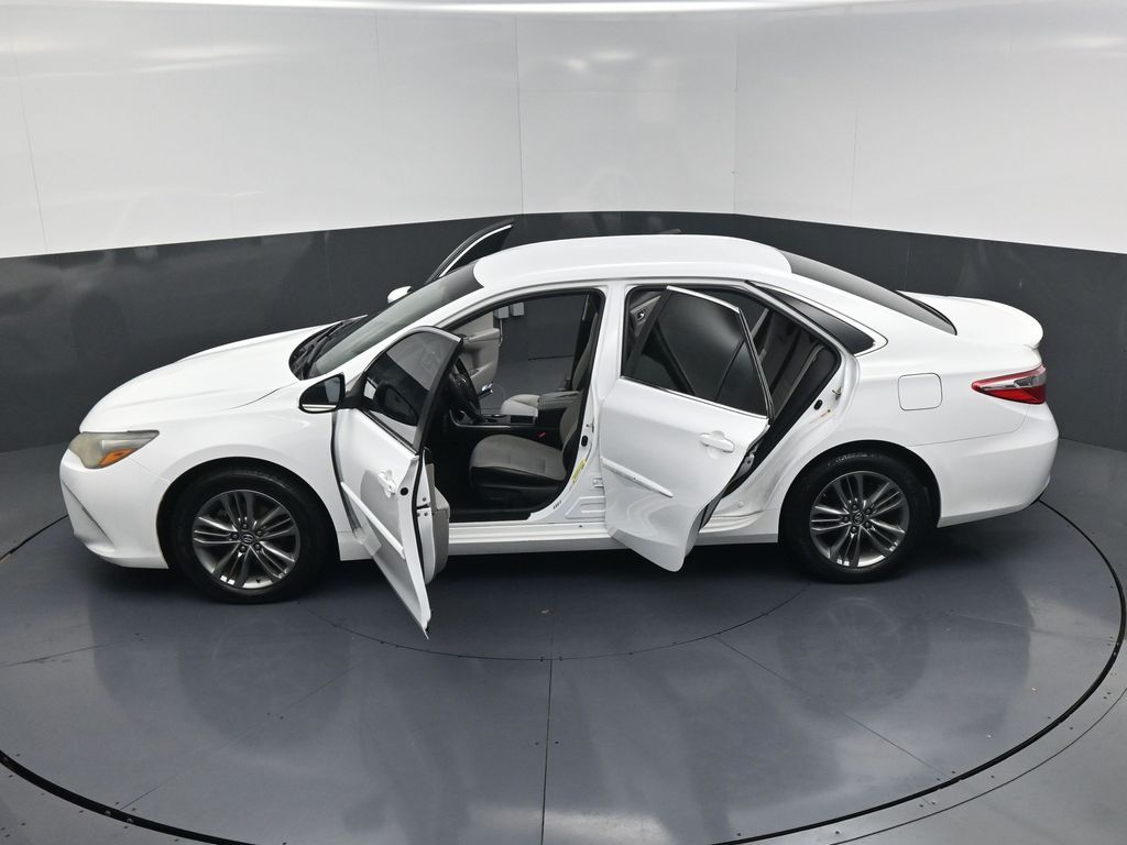 2017 Toyota Camry SE Silver at Emmons Autoplex