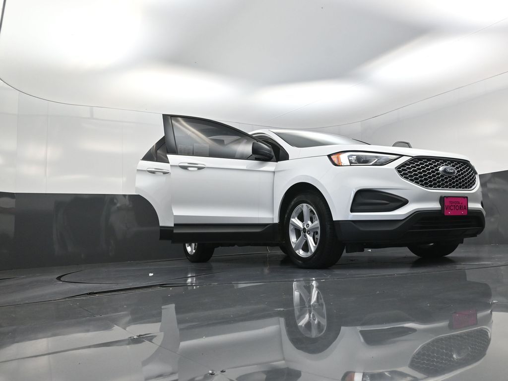 2024 Ford Edge SE White at DeMontrond Ford