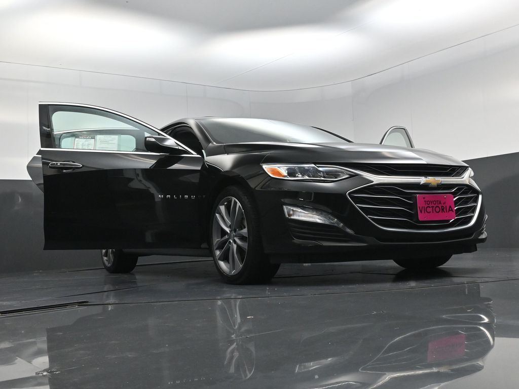 2022 Chevrolet Malibu Premier Black at Bravo Nissan