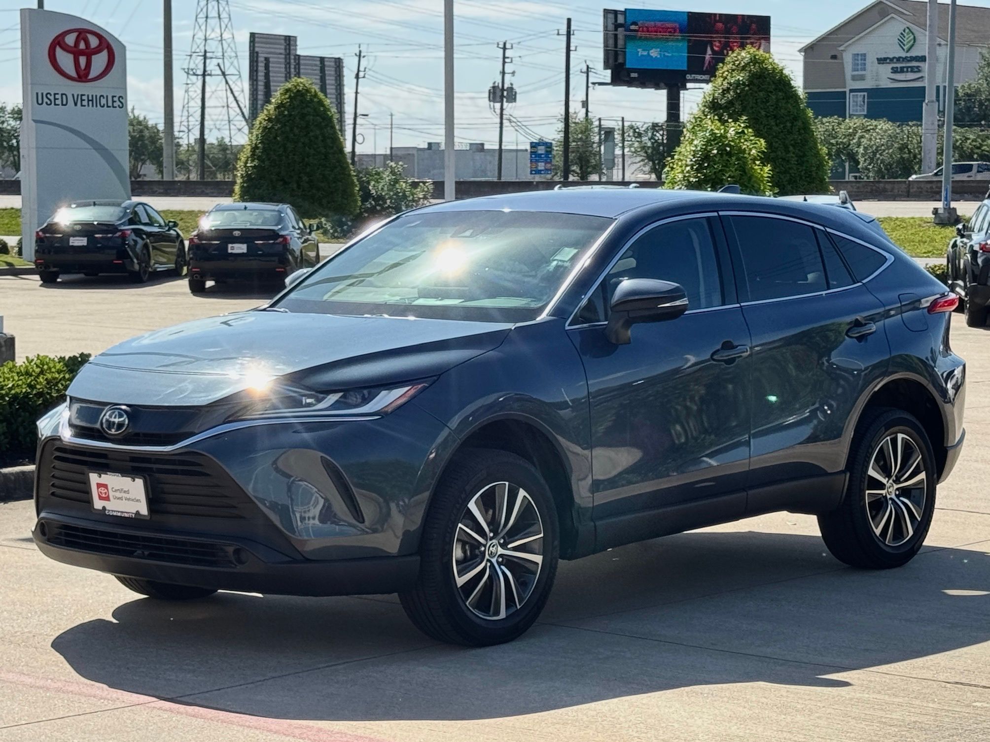2024 Toyota Venza LE - 9
