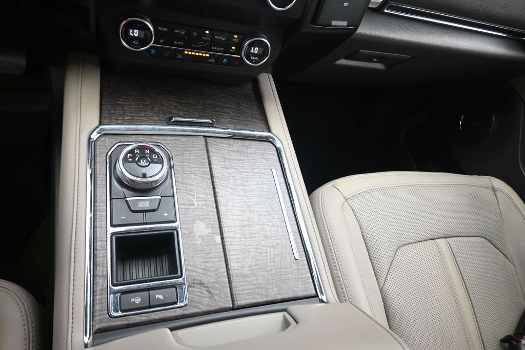 2019 Ford Expedition Limited Gray at Autostrade