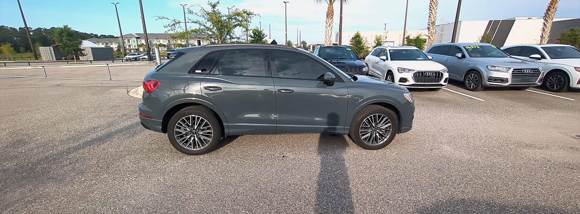 Audi 2023 Q3 Premium quattro