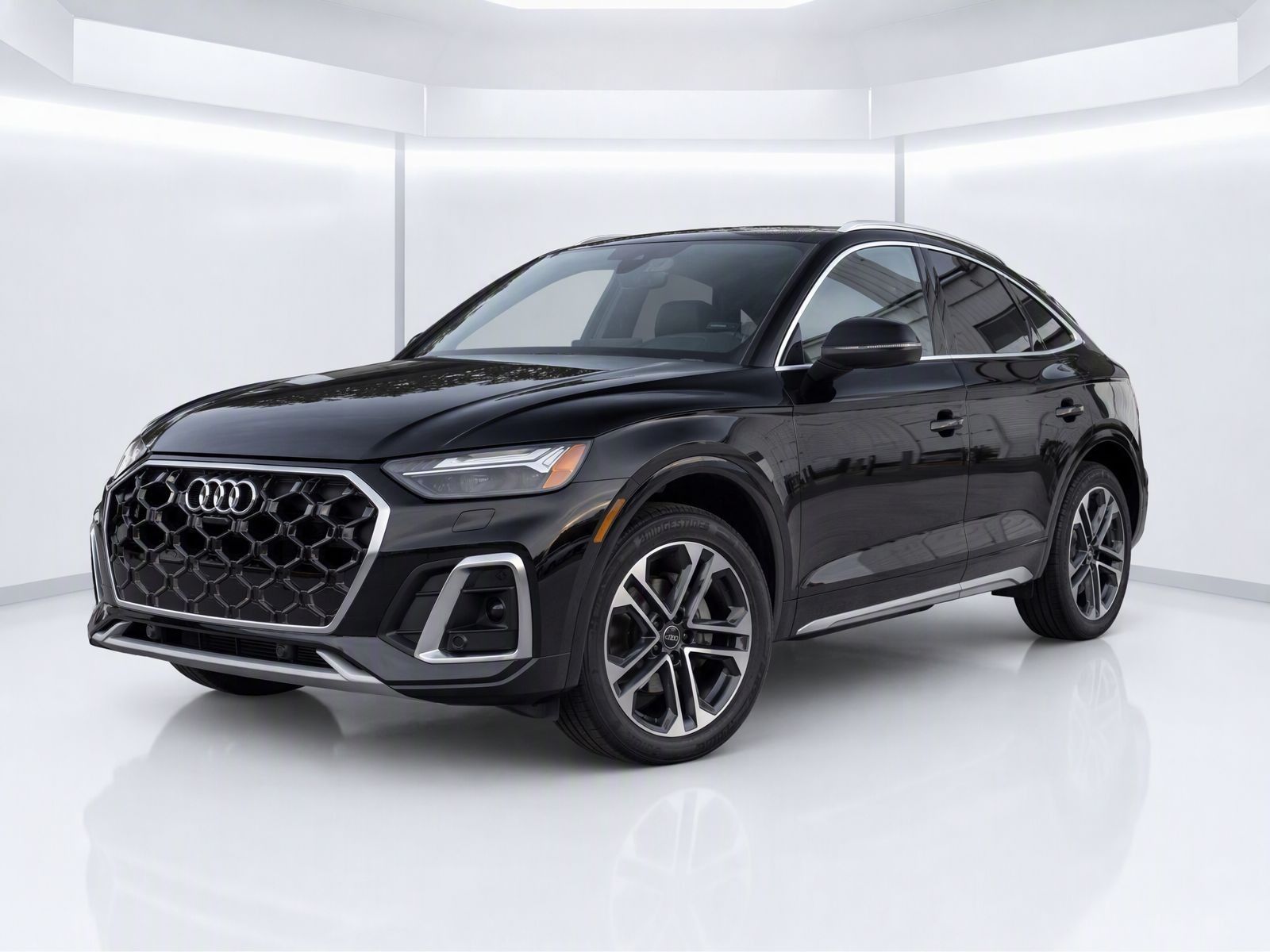 Mythos Black Metallic 2026 Audi Q5 Sportback Sedan All-Wheel Drive 7-Speed Automatic