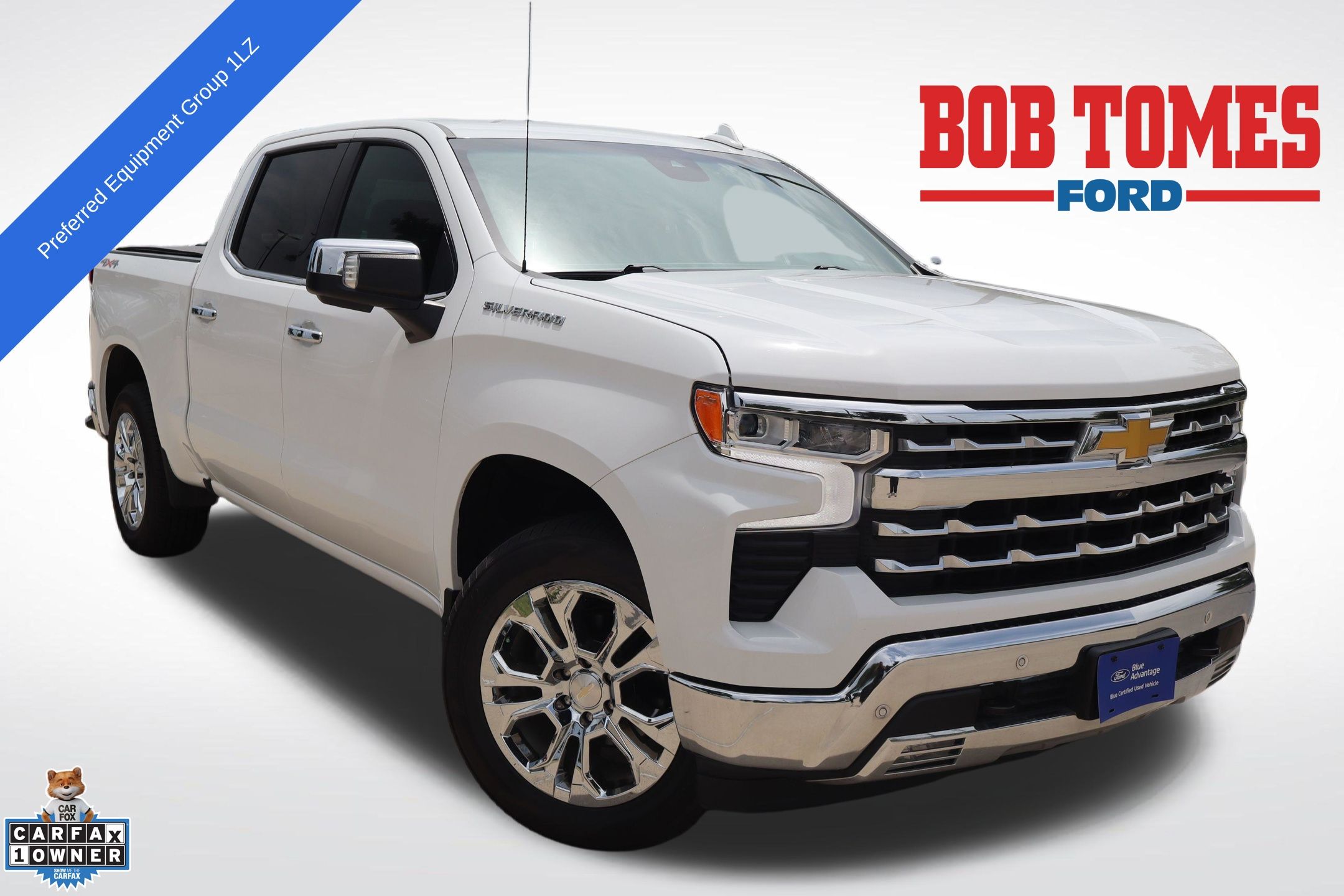 Summit White 2023 Chevrolet Silverado 1500 Pickup Truck Four-Wheel Drive Automatic