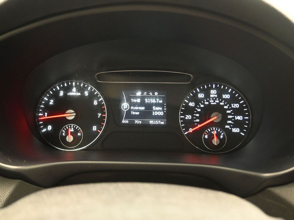 2017 Kia Sorento LX White at Toyota of Victoria