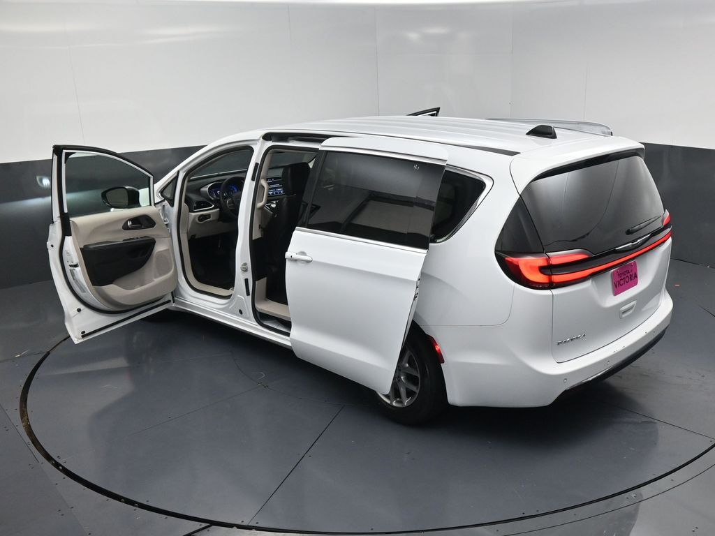 2024 Chrysler Pacifica Touring L White at Texan Dodge Chrysler Jeep Ram