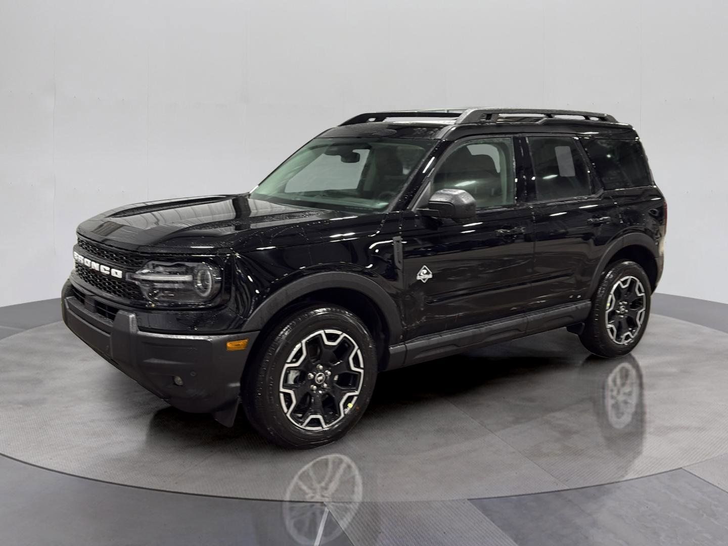 2025 Ford Bronco Sport Outer Banks's photo