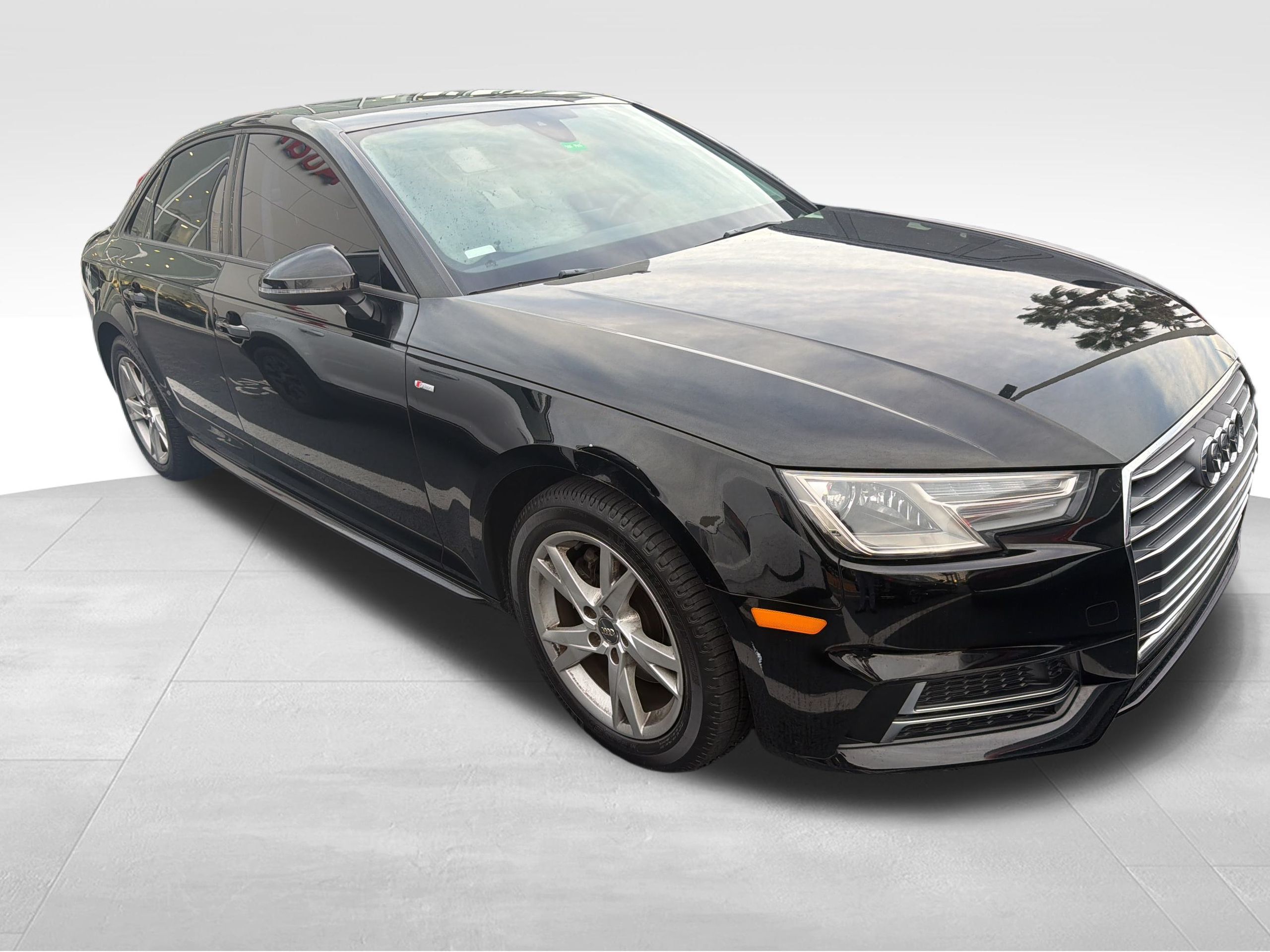 2018 Audi A4 Premium's photo