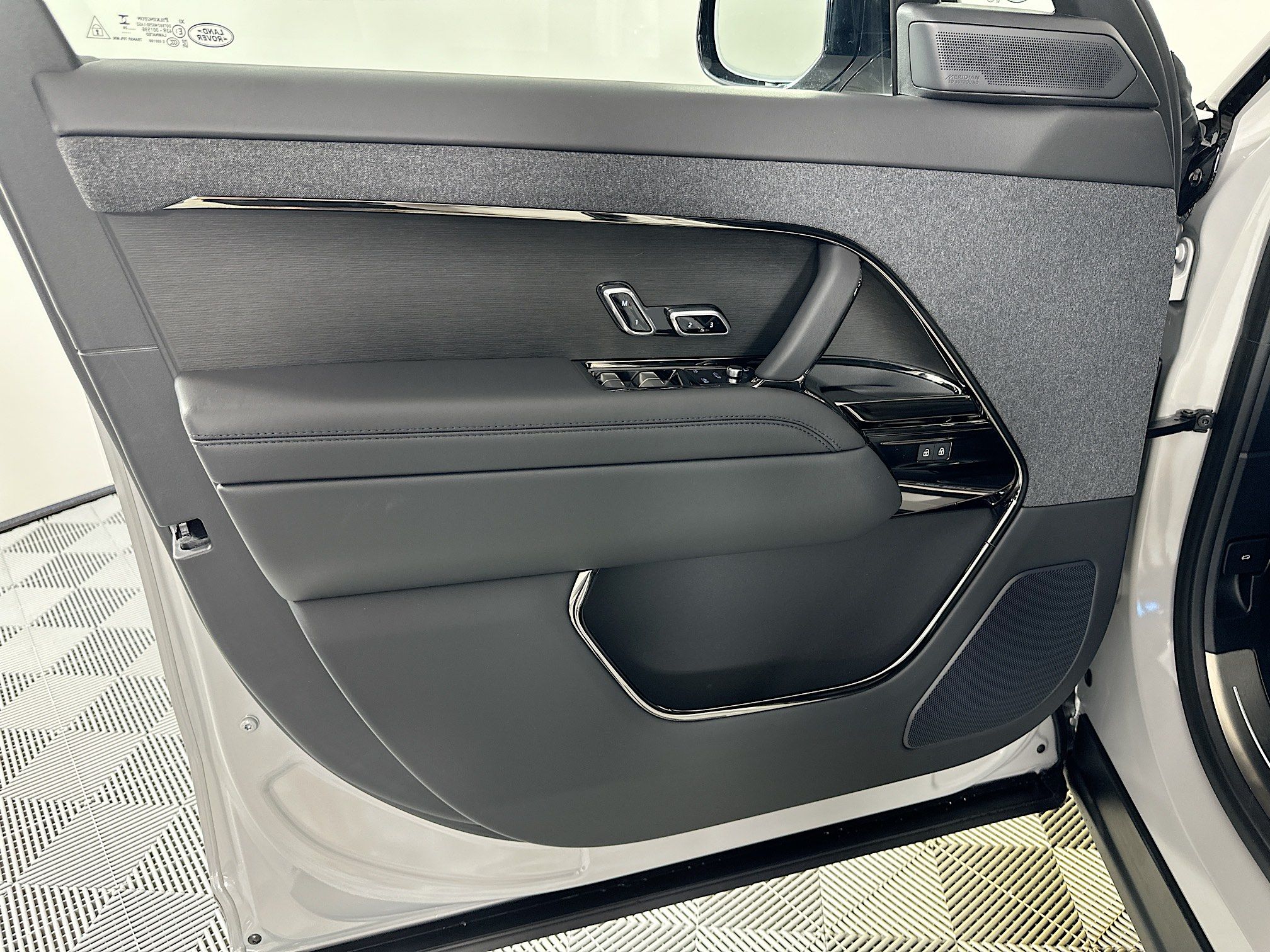 new 2026 Land Rover Range Rover Sport car, priced at $104,335