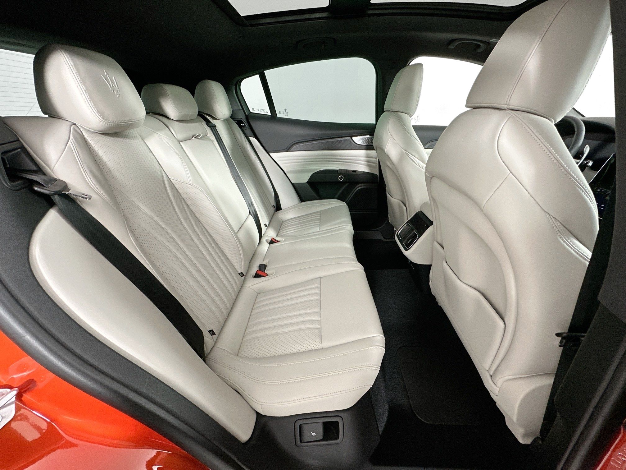 new 2026 Maserati Grecale car, priced at $94,305