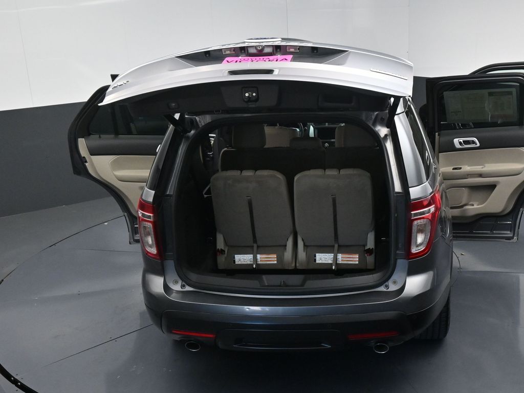 2013 Ford Explorer XLT Gray at Superior Kia