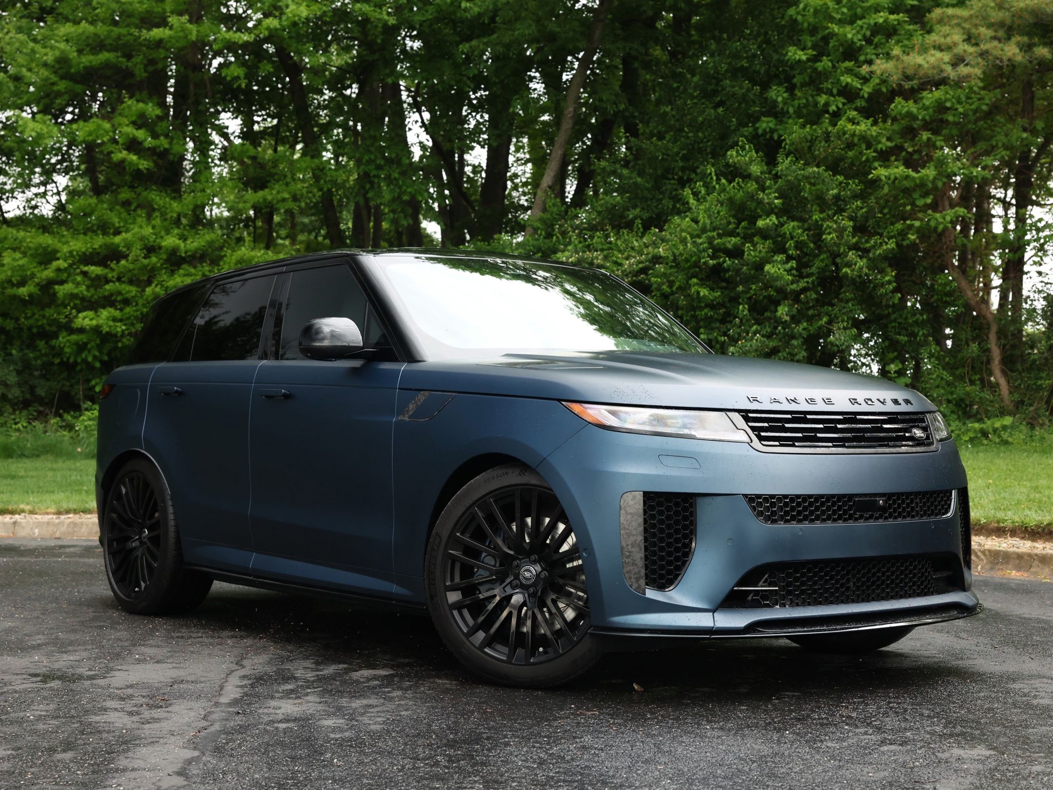 Blue Nebula in Matte 2025 Land Rover Range Rover Sport P635 SV Edition Two AWD SUV / Crossover All-Wheel Drive 8-Speed Automatic