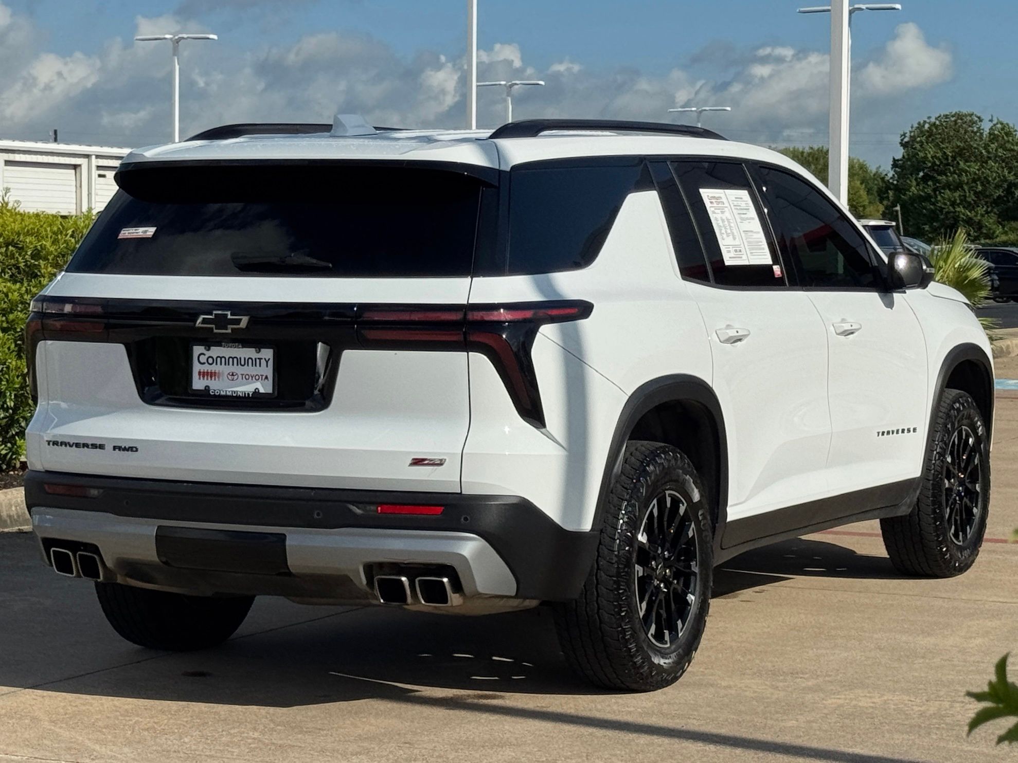 2024 Chevrolet Traverse Z71 White at Classic Elite Chevrolet Sugar Land