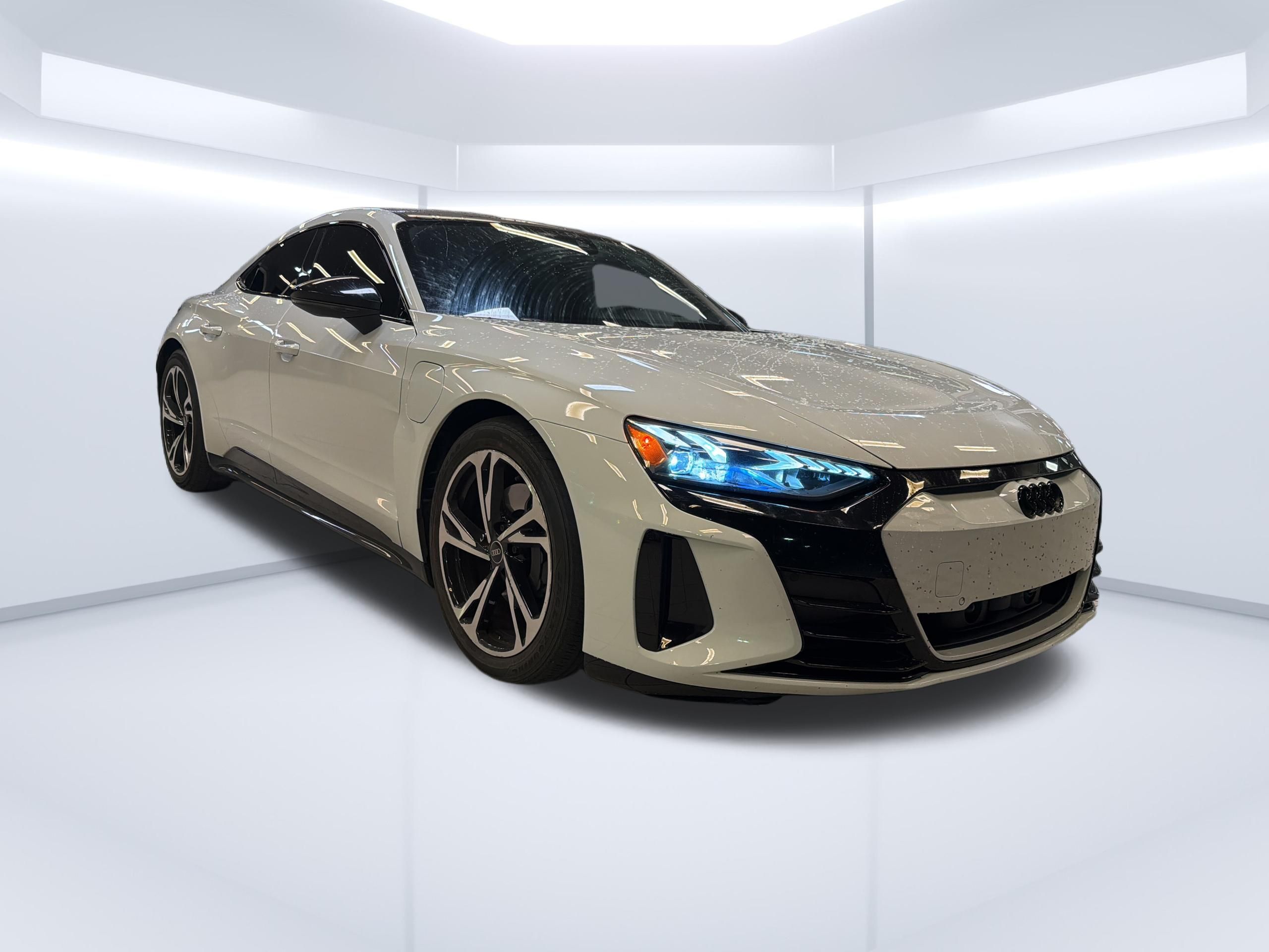 2023 Audi e-tron GT Premium Plus quattro's photo
