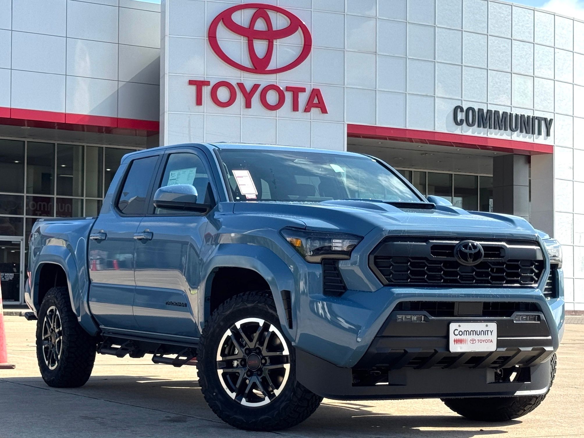 2026 Toyota Tacoma TRD Sport - 0