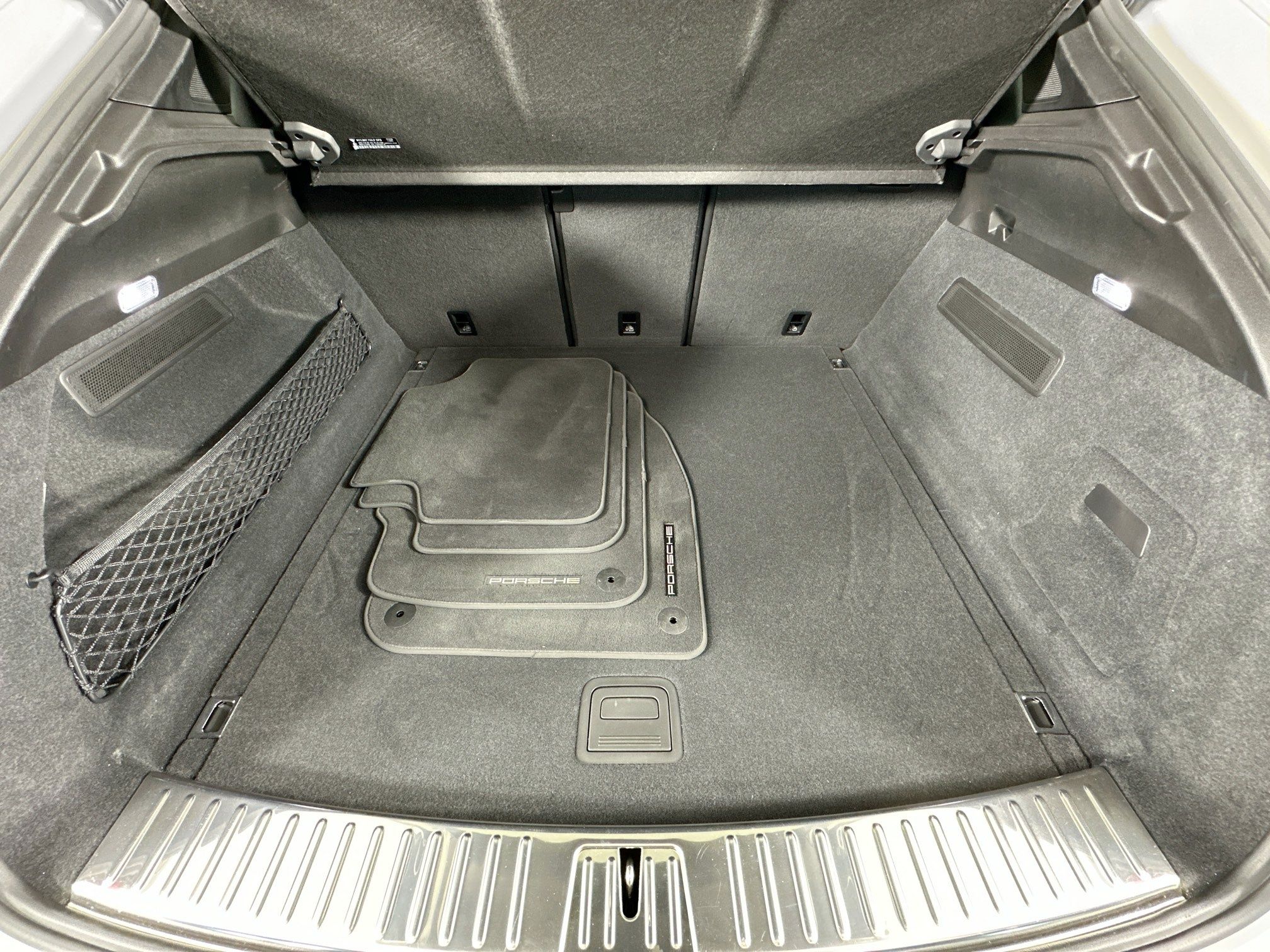 used 2024 Porsche Cayenne Coupe car, priced at $82,998