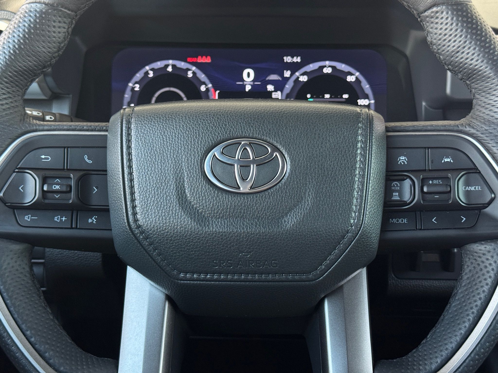 2025 Toyota Tacoma TRD Sport - 8