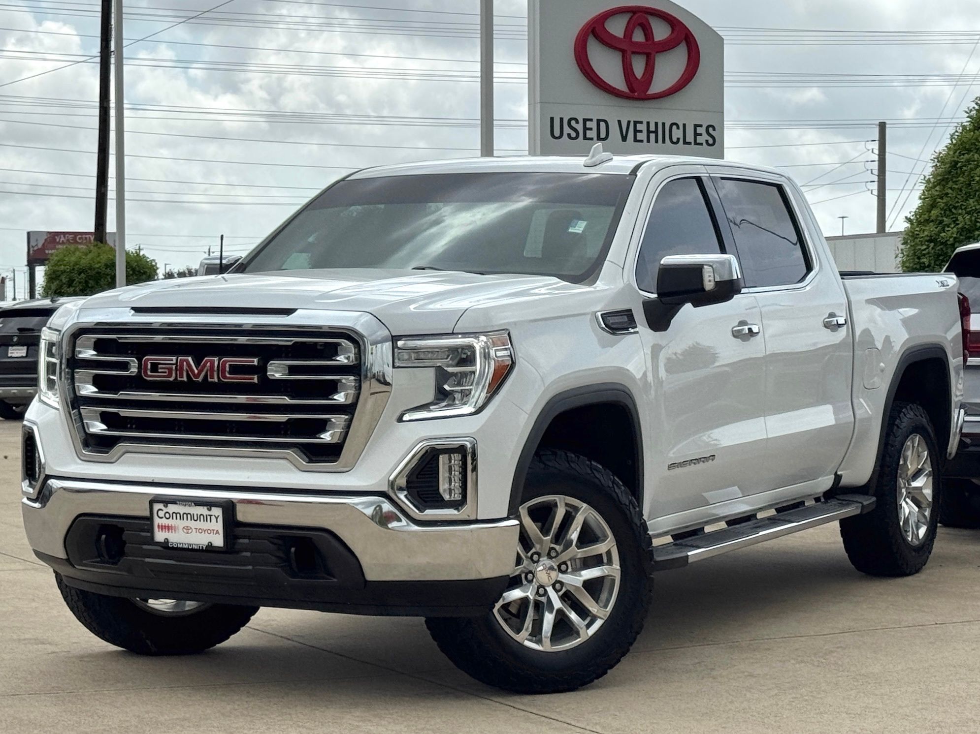 2021 GMC Sierra 1500 SLT - 0