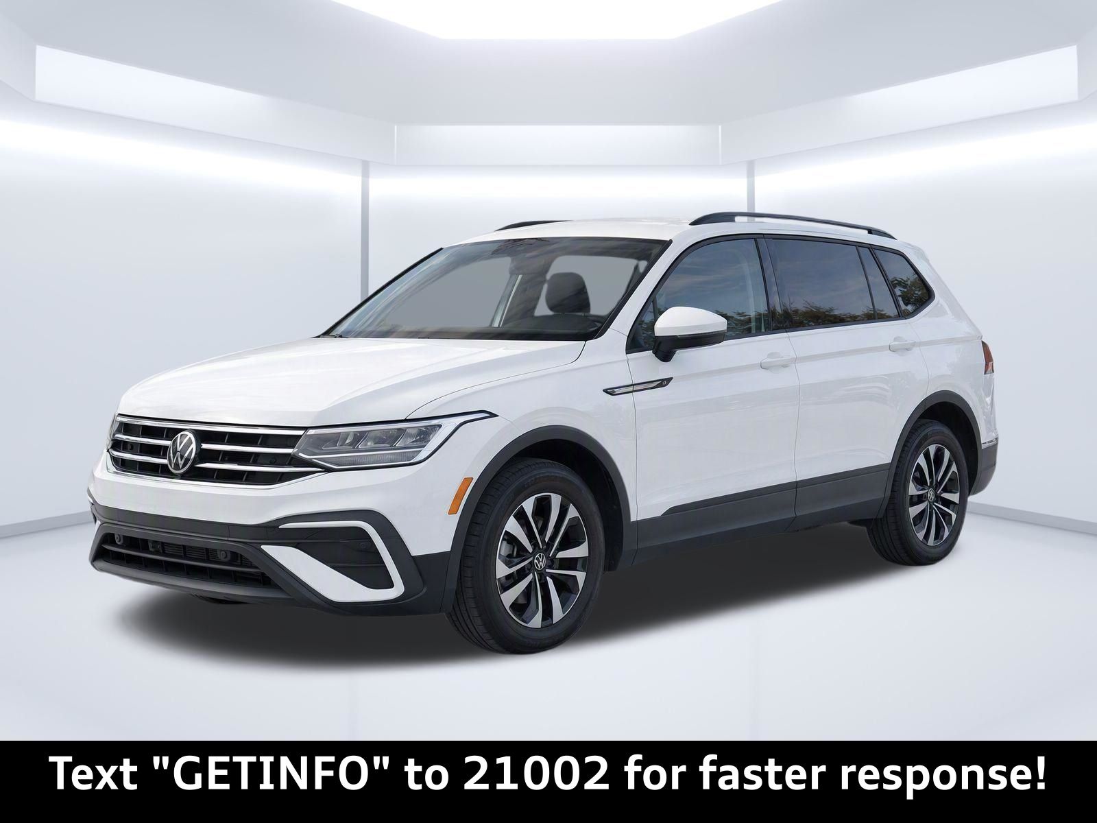 Pure White 2023 Volkswagen Tiguan SUV / Crossover Front-Wheel Drive 8-Speed Automatic
