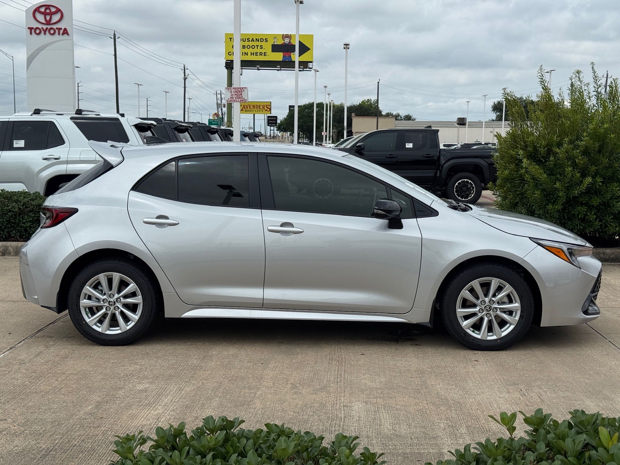 2026 Toyota Corolla Hatchback SE  at Bayway Cadillac of The Woodlands