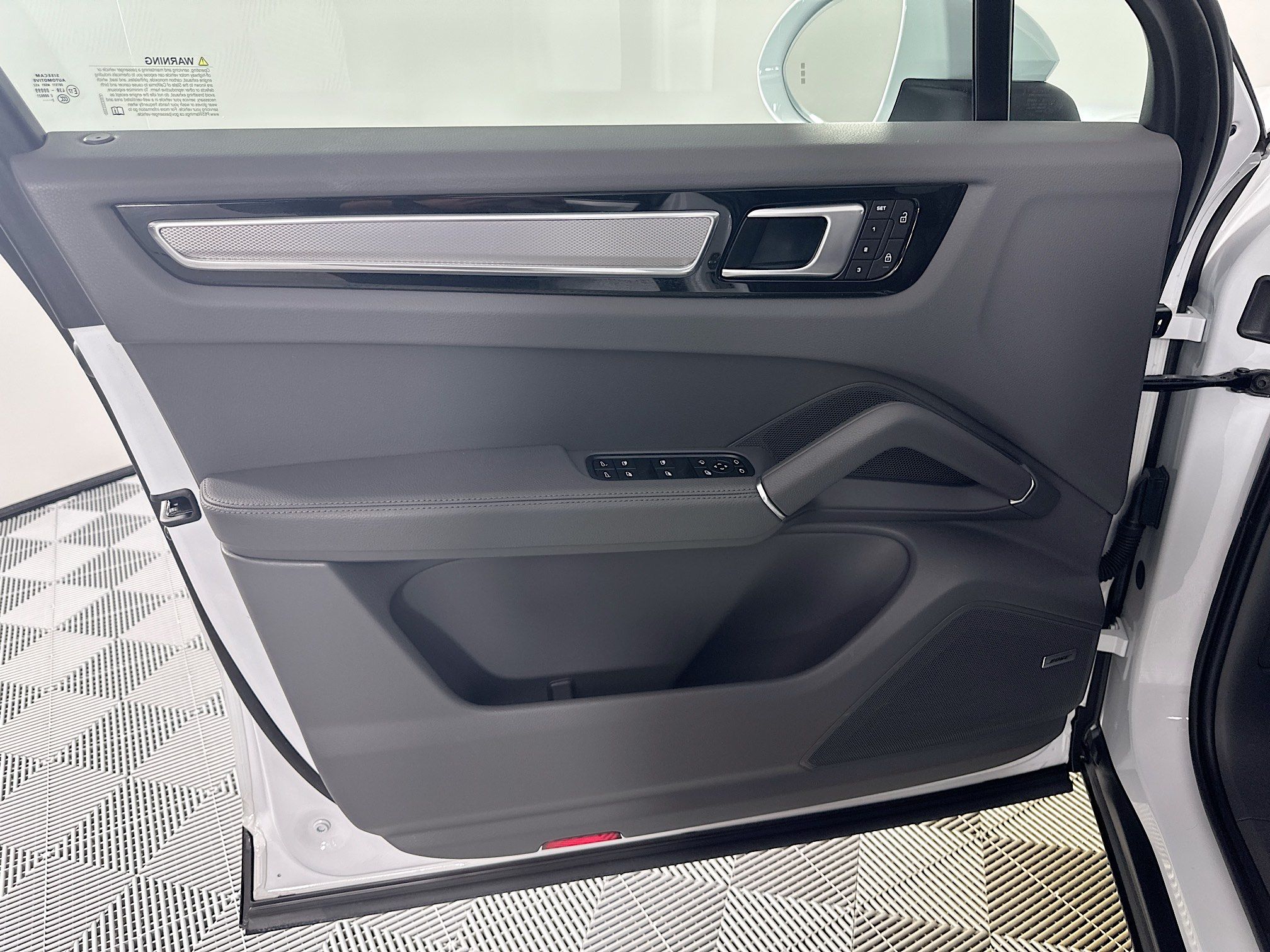 used 2023 Porsche Cayenne car, priced at $66,998