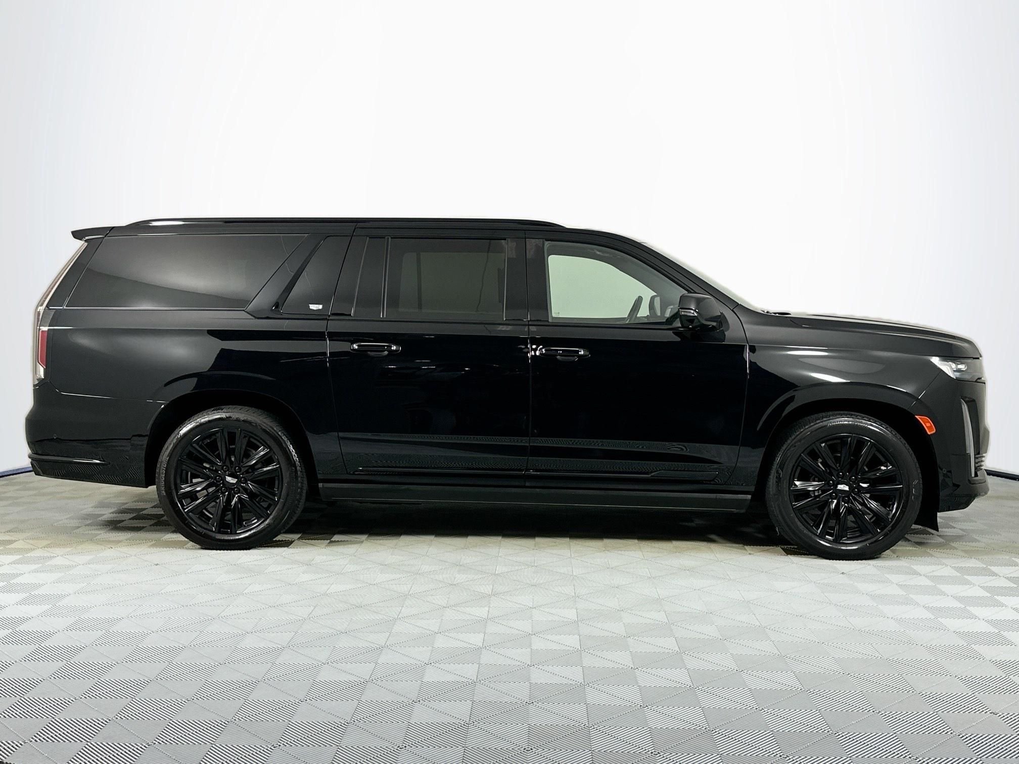 used 2024 Cadillac Escalade ESV car, priced at $89,998