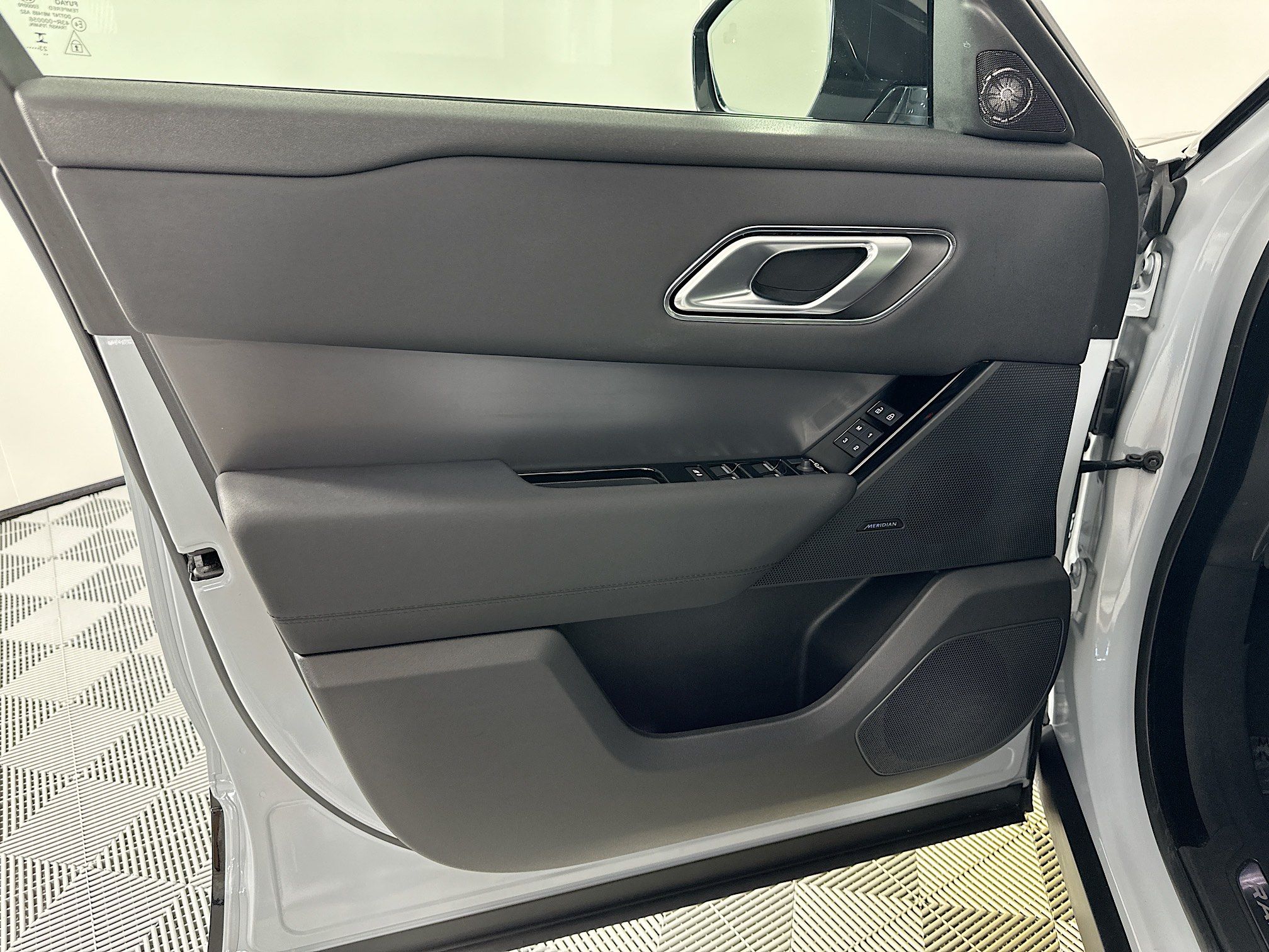 used 2024 Land Rover Range Rover Velar car