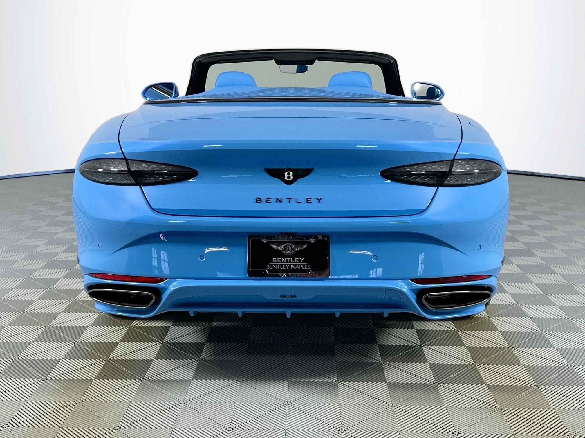 new 2025 Bentley Continental GTC car