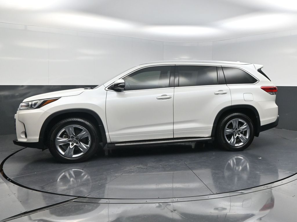 2017 Toyota Highlander Limited White at Classic Chevrolet Galveston