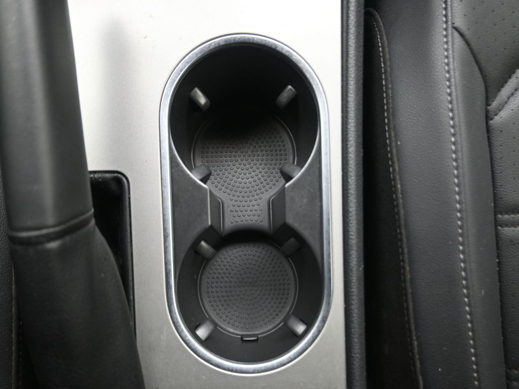 2022 Volkswagen Passat 2.0T R-Line White at Durrett Motor Company